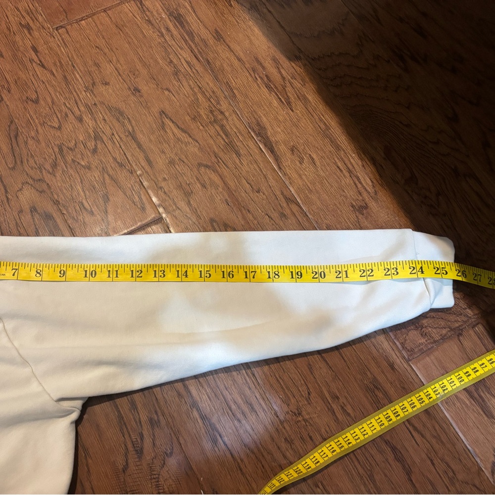 Gymshark x Whitney Simmons Cream cropped hoodie size small - Picture 11 of 12